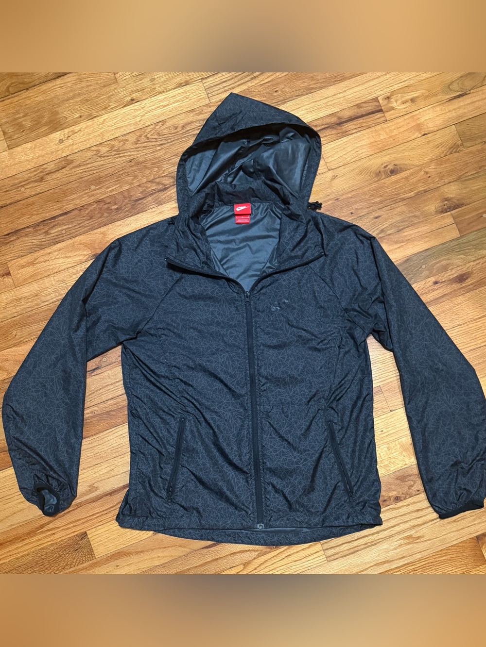 Nike Women’s Large Packable Windbreaker Running Jacket Hoodie  Full Zip Black